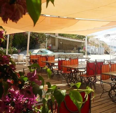 Bougainville Bay Apartments Sarandë Buitenkant foto